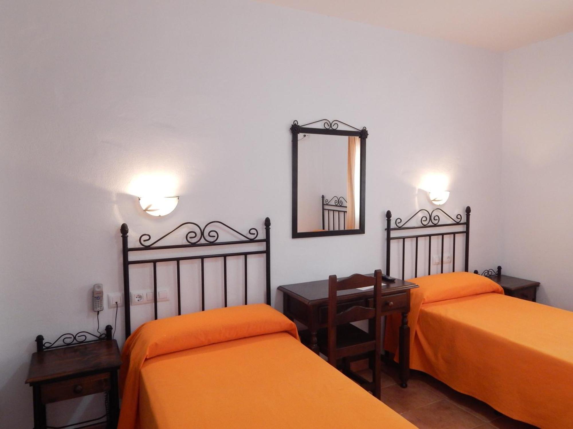 Hotel Cortijo Los Gallos Chiclana de la Frontera Chambre photo