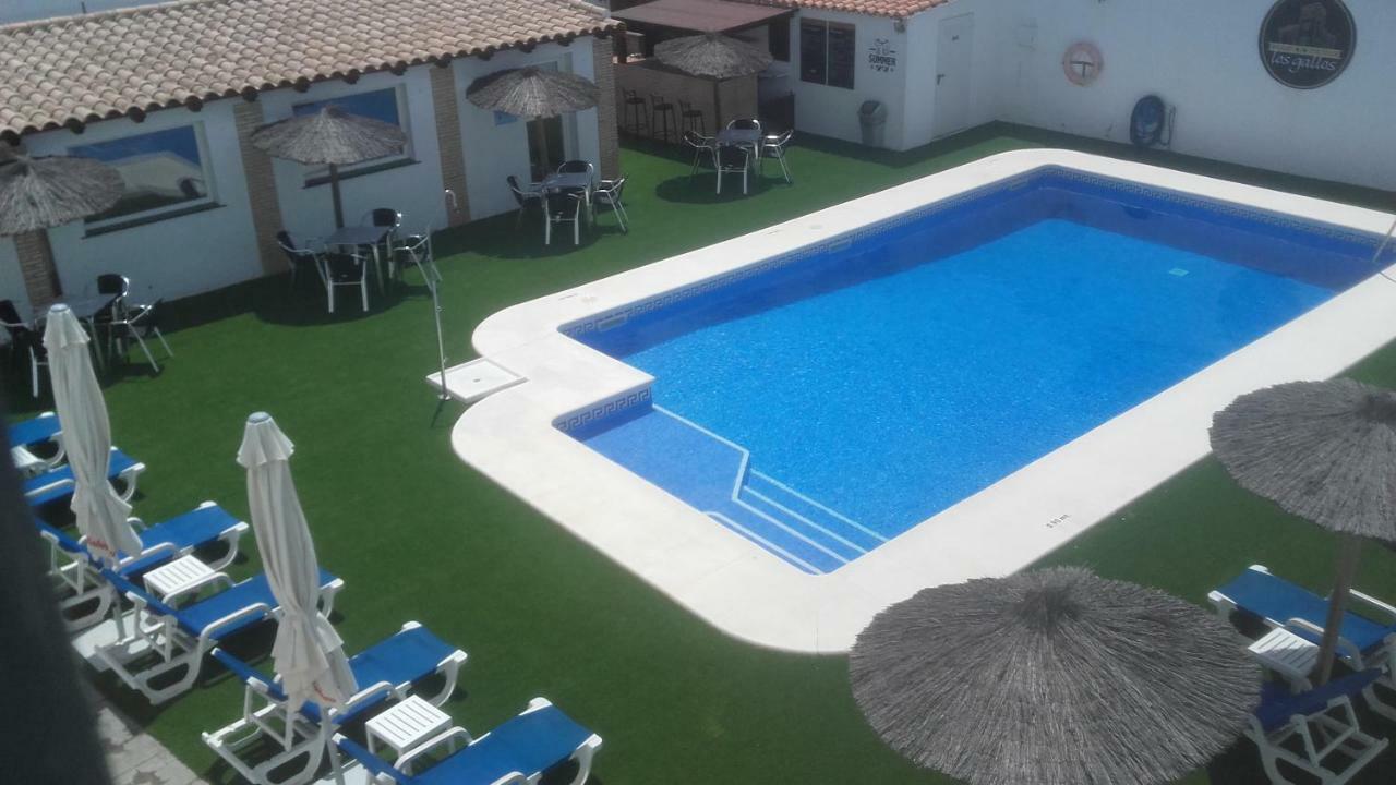 Hotel Cortijo Los Gallos Chiclana de la Frontera Extérieur photo